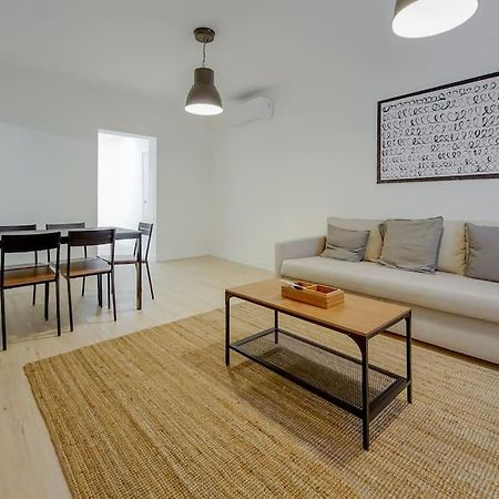 Modern Apt Para 6Px En La Plaza De Tirso De Molina Madrid Exterior foto